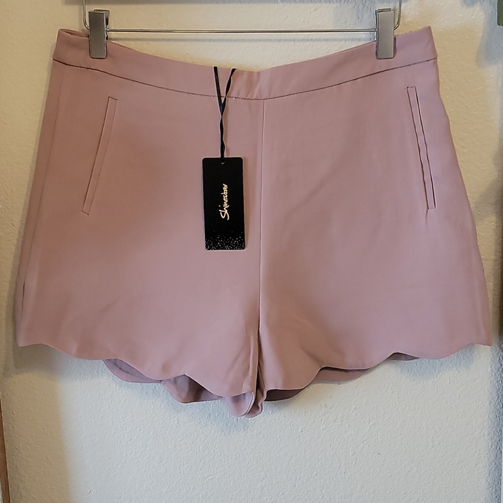 Shinestar women's lined shorts with scalloped edge
